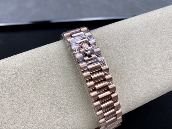 激安ロレックス着用イメージ